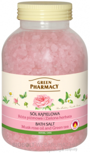 GREEN PHARMACY Gyógynövényes fürdősó muscat rózsa és zöld tea kivonattal 1300 gr